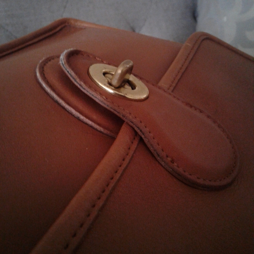 Coach Vintage Glove Tanned Leather Willis 9927 USA - Picture 5 of 16